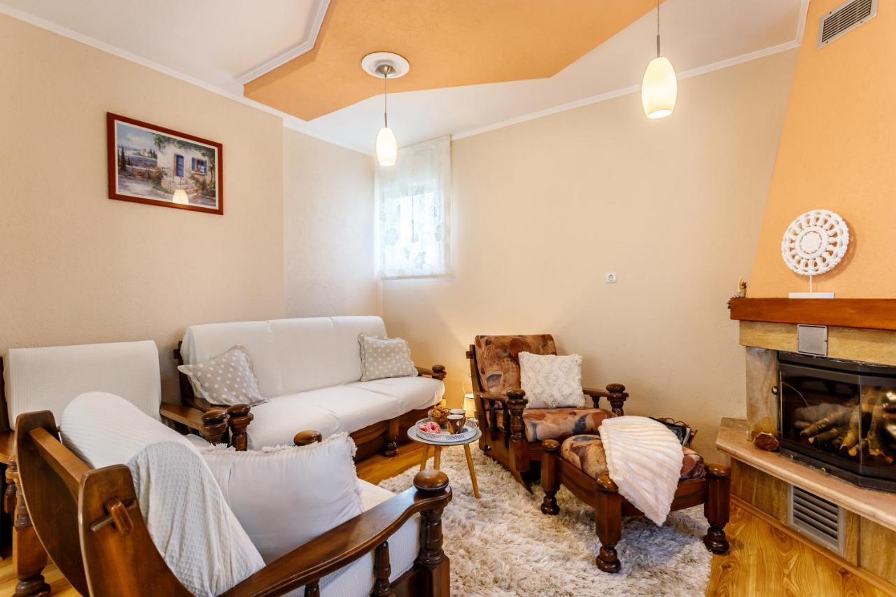 Holiday Home Memories And Joy Imotski Ngoại thất bức ảnh