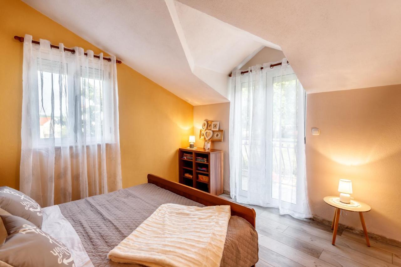 Holiday Home Memories And Joy Imotski Ngoại thất bức ảnh