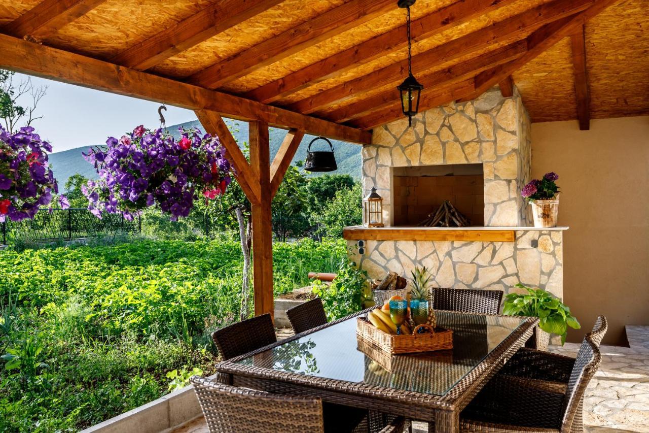 Holiday Home Memories And Joy Imotski Ngoại thất bức ảnh