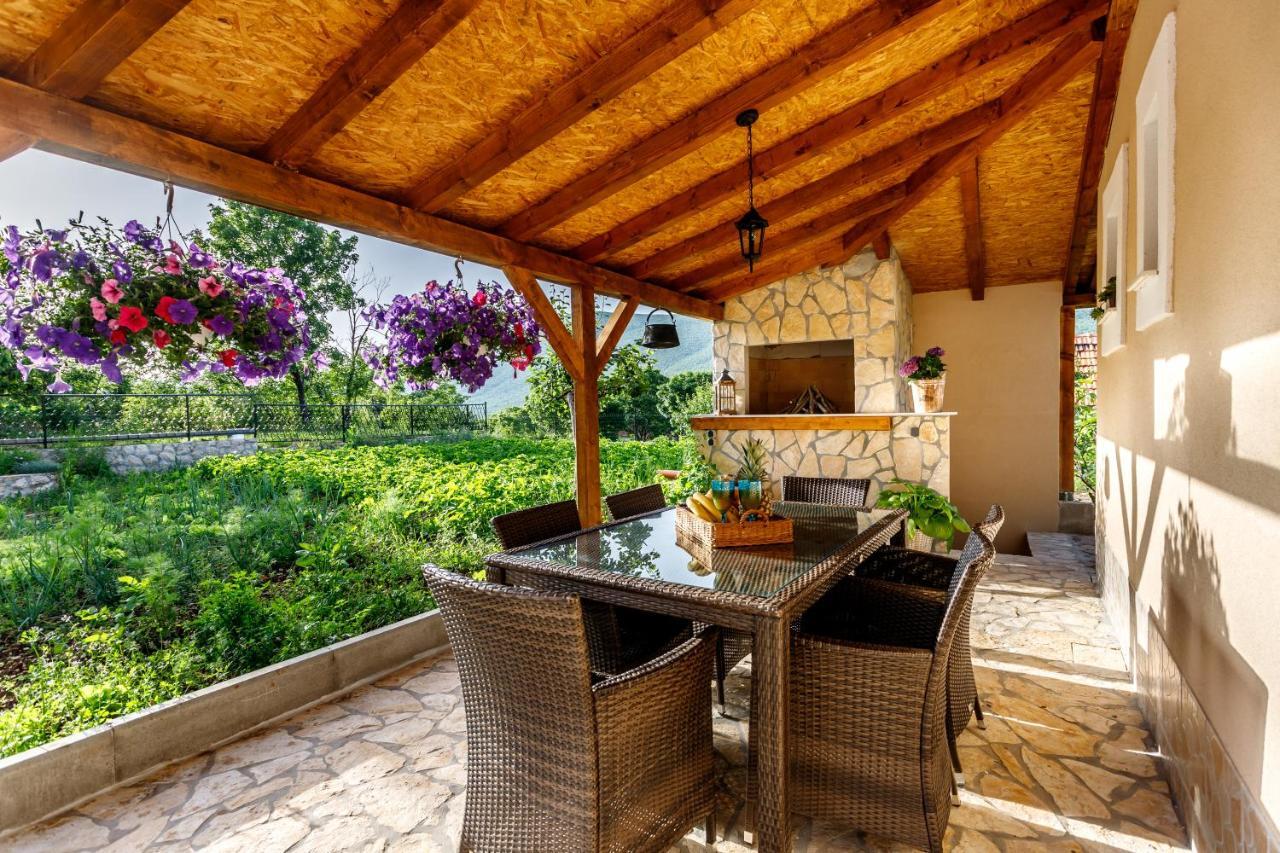 Holiday Home Memories And Joy Imotski Ngoại thất bức ảnh