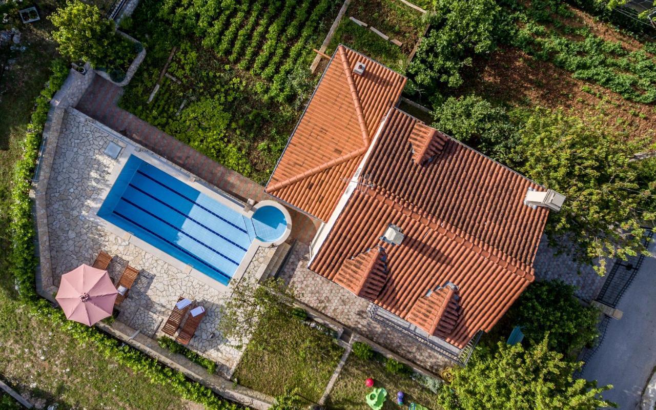 Holiday Home Memories And Joy Imotski Ngoại thất bức ảnh