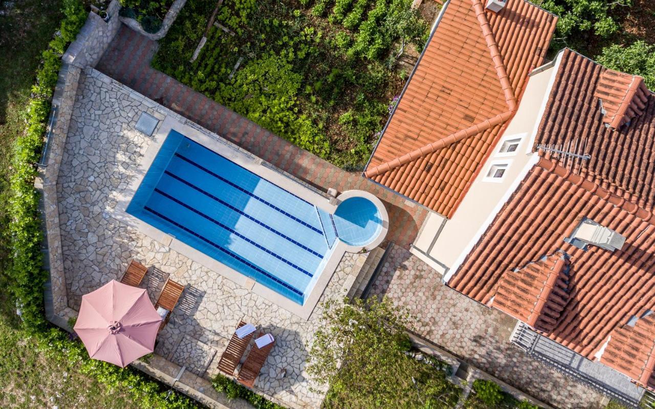 Holiday Home Memories And Joy Imotski Ngoại thất bức ảnh